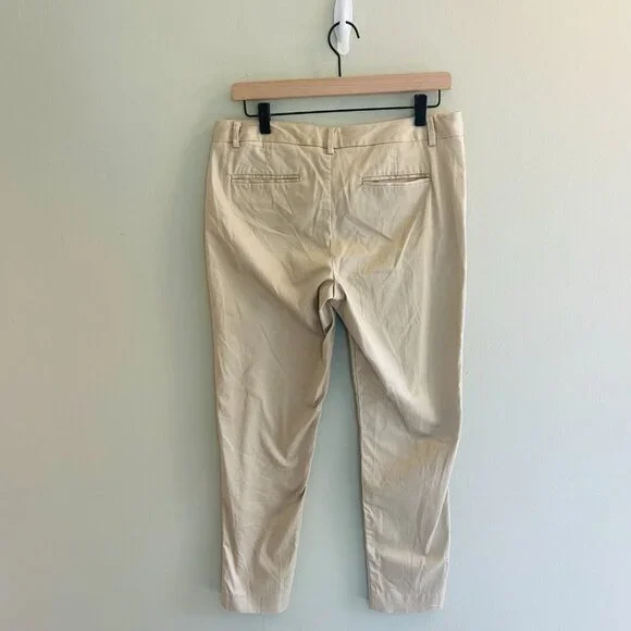 Dressbarn Roz & Ali The Smart Fit Pants Womens Size 8 Khaki Ankle Chino - Picture 4 of 10